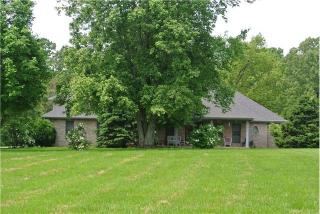 360 Mcadoo Creek Rd, Clarksville, TN 37043-7409