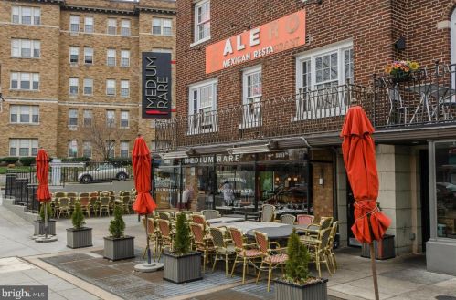 2710 Macomb St, Washington DC 20008-5067 exterior