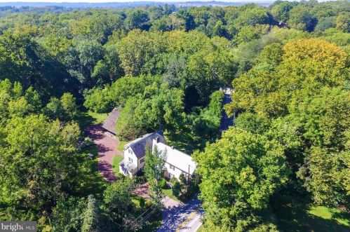 6250 Valley Green Rd, Flourtown, PA 19031-1106