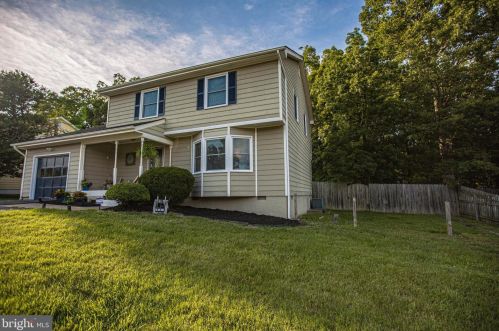 5814 Glen Eagles Dr, Fredericksburg, VA 22407-8900