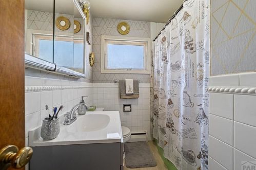 1626 Alexander Cir, Pueblo CO 81001-2002 exterior