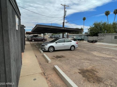 6713 Myrtle Ave, Glendale AZ 85301-1801 exterior