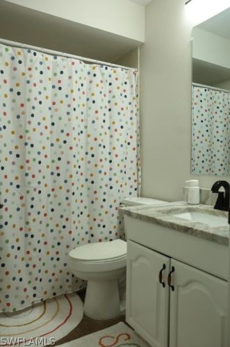 304 16th Pl, Cape Coral FL  33909-2229 exterior