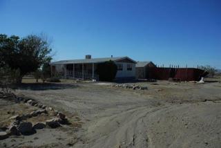 4742 Maplewood Dr, Phelan, CA 92371-9639