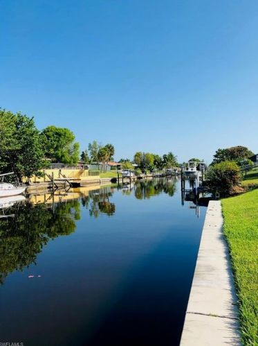 2840 18th Ave, Cape Coral, FL 33904-4008