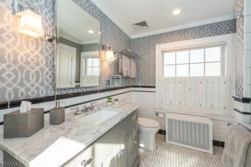 75 Valley View Dr, Morristown NJ  07960-5615 exterior