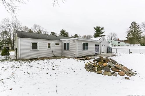 54 Woodbridge Rd, Glastonbury CT  06033-2925 exterior