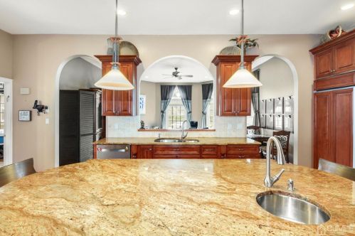 2 Winchester Dr, East Brunswick NJ  08816-3385 exterior