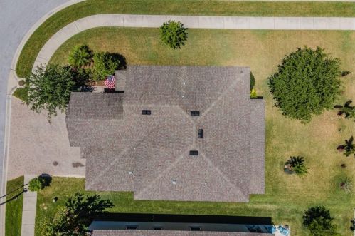 1606 Feather Grass Loop, Lutz FL  33558-2804 exterior