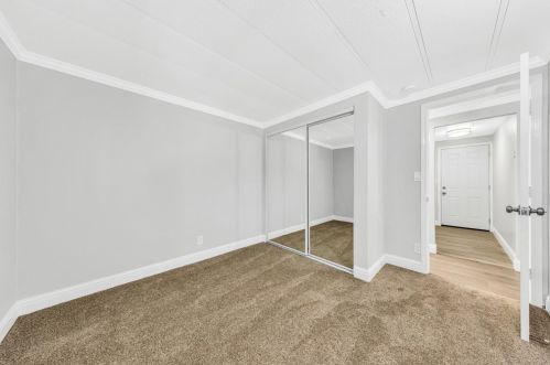 9644 Kent St, Elk Grove CA  95624-2436 exterior