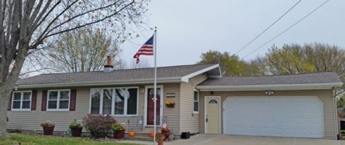 1413 Hemlock Ave, Marshfield, WI 54449-5106