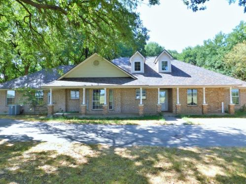 11290 Friendship Rd, Pilot Point TX  76258-6702 exterior