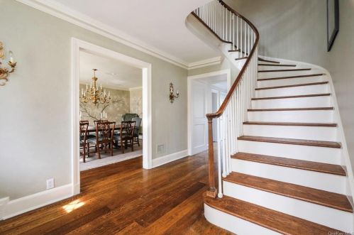 353 Evandale Rd, Scarsdale, NY 10583-1507