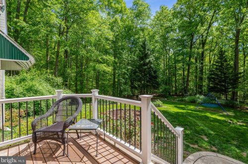 8100 Davmar Ln, Fredericksburg VA  22407-2151 exterior