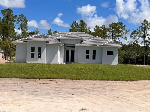 869 Golden Gate Blvd, Naples, FL 34120-2171
