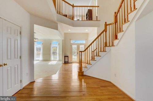 33 Mullen Dr, Erial NJ  08081-1300 exterior