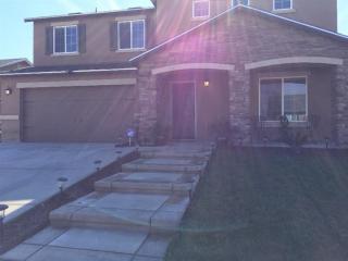5813 Ramona Way, Fresno, CA 93722-7562