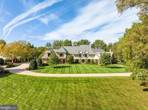 740 Leigh Mill Rd, Great Falls, VA 22066-2626