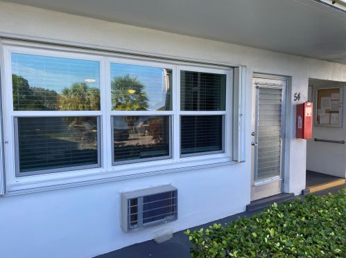 54 Chatham C, West Palm Beach, FL 33417-1809
