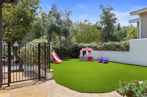 4077 Kraft Ave, North Hollywood, CA 91604-3036