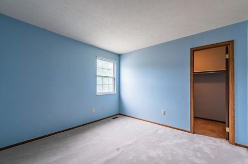 47 New London Ln, Oakmont PA  15139-1100 exterior