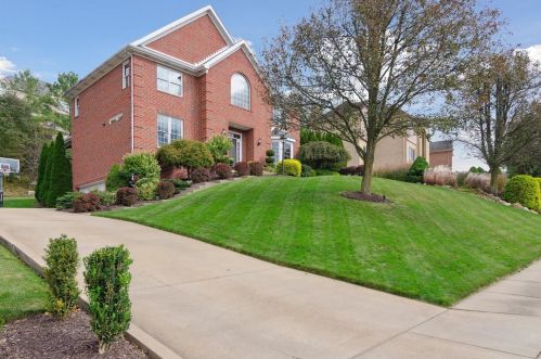 1471 Dominion Hts, Pittsburgh, PA 15241-3137