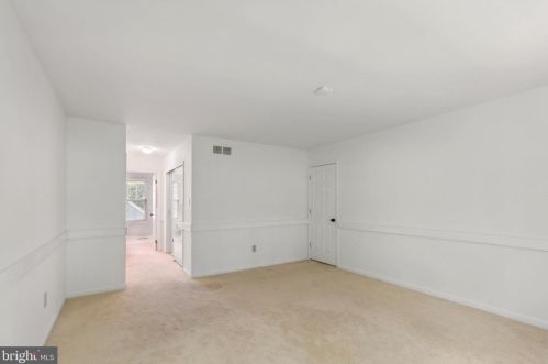 165 Orchard Ct, Blue Bell PA  19422-2824 exterior