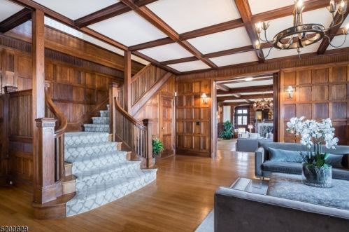 122 Upper Mtn Ave, Montclair NJ 07043-1428 exterior