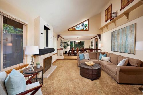 202 Via Villena, Encinitas, CA 92024-5318