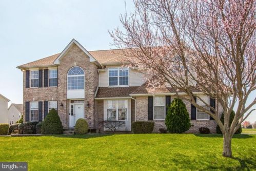 307 Starboard Dr, Bear, DE 19701-2297