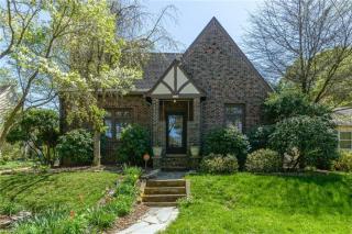 2380 Fairway Dr, Winston Salem, NC 27103-3601