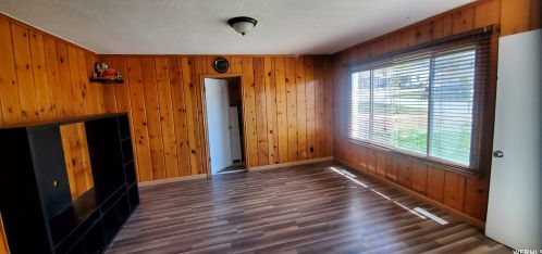 1610 22nd St, Ogden, UT 84401-2111