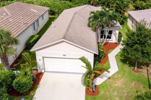 236 Coconut Key Way, Fort Pierce, FL 34986-1912