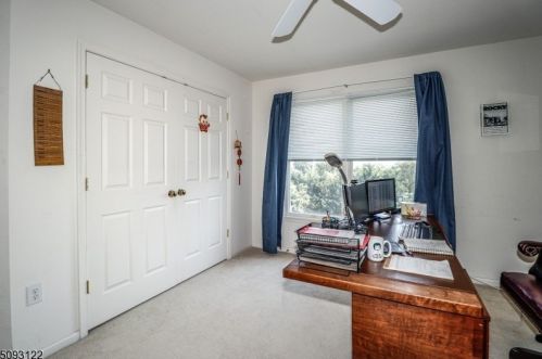 21 Patrick Henry Pl, East Amwell Township NJ  08551-1805 exterior