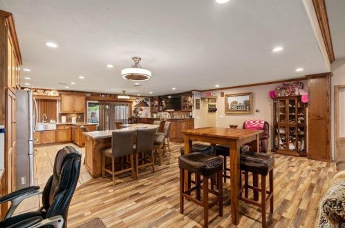 10048 Reola Dr, Lakeside, CA 92040-3332