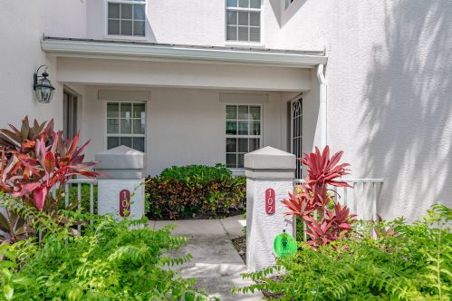 8315 Whisper Trace Way, Naples, FL 34114-9449