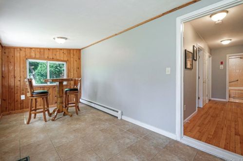 533 Oscawana Lk Rd, Tompkins Corners NY  10579-2205 exterior