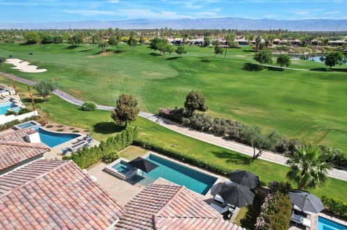 81738 Andalusia, La Quinta CA  92253-8252 exterior