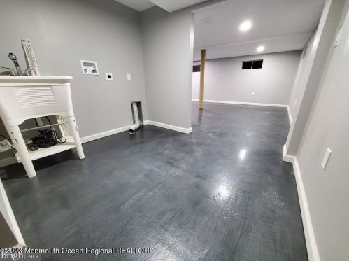 111 Main St, Plumsted Township NJ  08533-1311 exterior