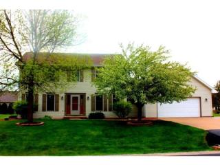 149 Overland Trl, Oshkosh, WI 54904-7619