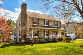 114 Norwood Pl, Dulles, VA 20164-8503