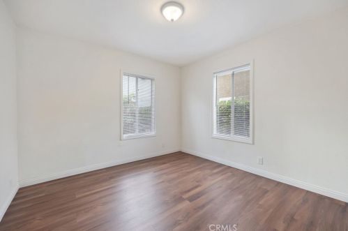930 11th St, Long Beach CA  90813-3577 exterior
