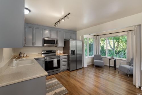 1590 Cunningham Way, Santa Rosa CA  95403-2342 exterior