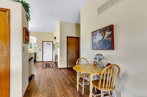 1210 Scarsboro Dr, Pueblo CO 81007 exterior