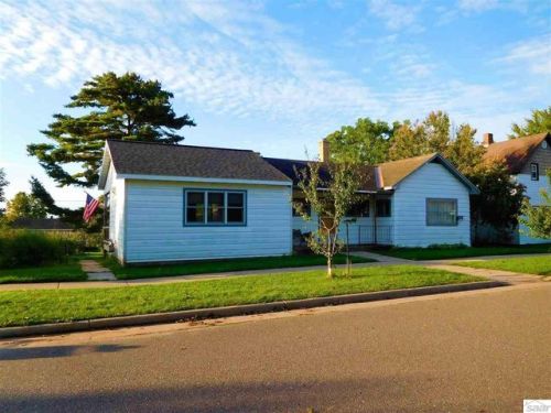 608 3rd St, Washburn, WI 54891-9422