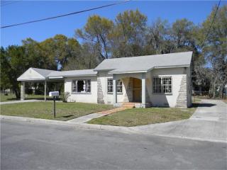 613 3rd St, Lakeland, FL 33805-4307