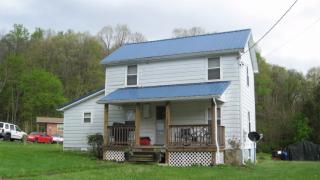 540 Edgewood Dr, Ganister, PA 16693-6945