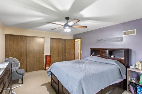 6822 Eastwood Trl, West Bend WI  53090-8912 exterior