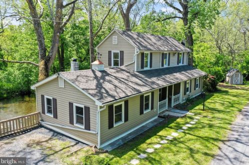 37 Corner Rd, Edinburg, VA 22824-3060