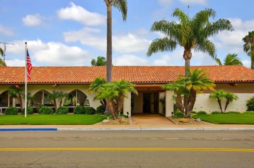 4323 Loma Riviera Ct, San Diego CA 92110-5504 exterior